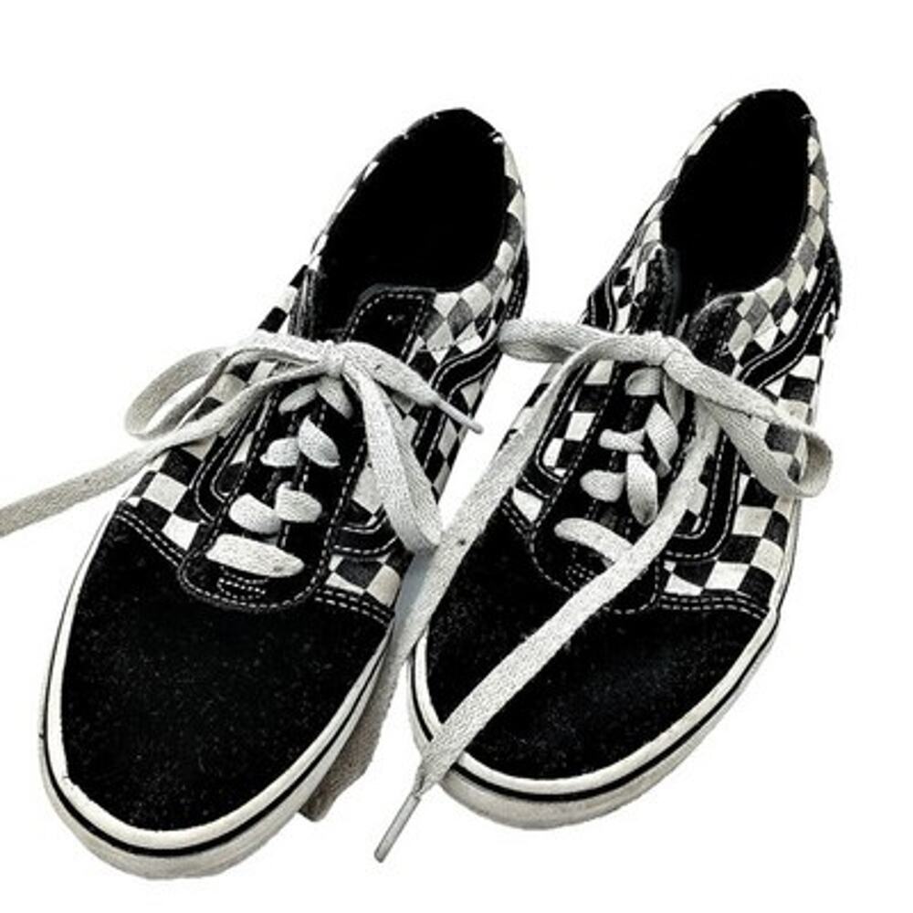 Vans Atwood Checkerboard Black/White Youth Size 4 Lace Up Sneakers Shoes Skate